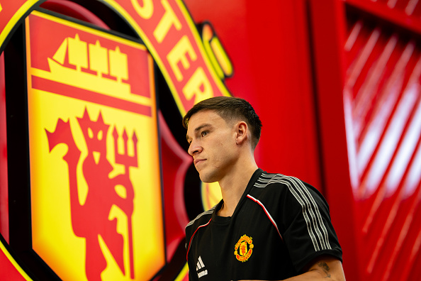 Ảnh bài viết Manuel Ugarte bị chuyên gia chỉ trích thậm tệ