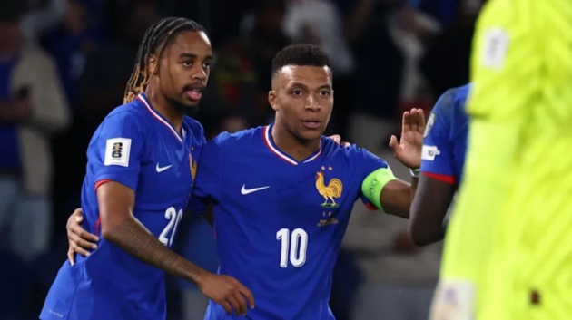 Ảnh bài viết Mbappe vượt qua thành tích ghi bàn của Henry