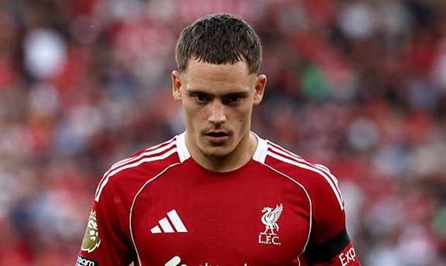 Ảnh bài viết Sự xuất hiện của Wirtz mang đến vấn đề nan giải cho Arne Slot tại Liverpool