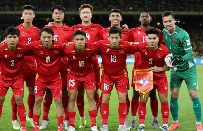 Ảnh bài viết ĐT Việt Nam tụt 1 bậc trên BXH FIFA