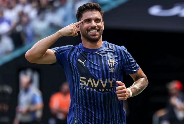 Tại sao Ruben Neves là mục tiêu lý tưởng cho Manchester United?