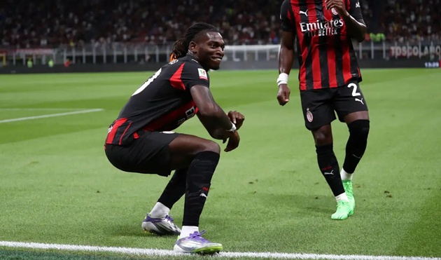 Ảnh bài viết Rafael Leao sẵn sàng đá trung phong khi tái xuất