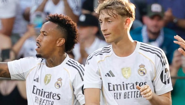 Ảnh bài viết Real Madrid dựng "bức tường vàng" 170 triệu euro trước khung thành