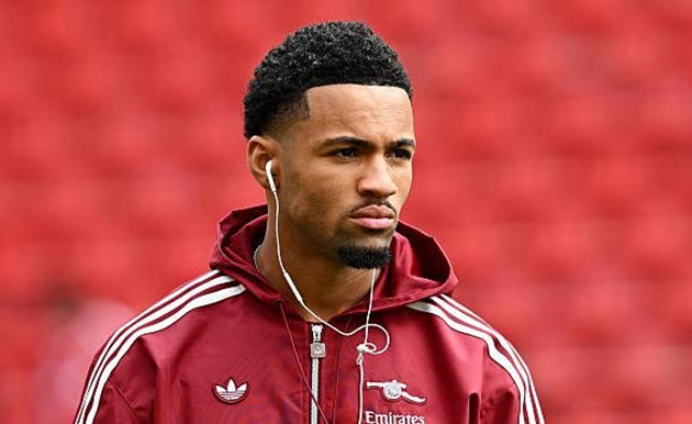 Ảnh bài viết Chelsea và Dortmund từng cố chiêu mộ Nwaneri từ Arsenal