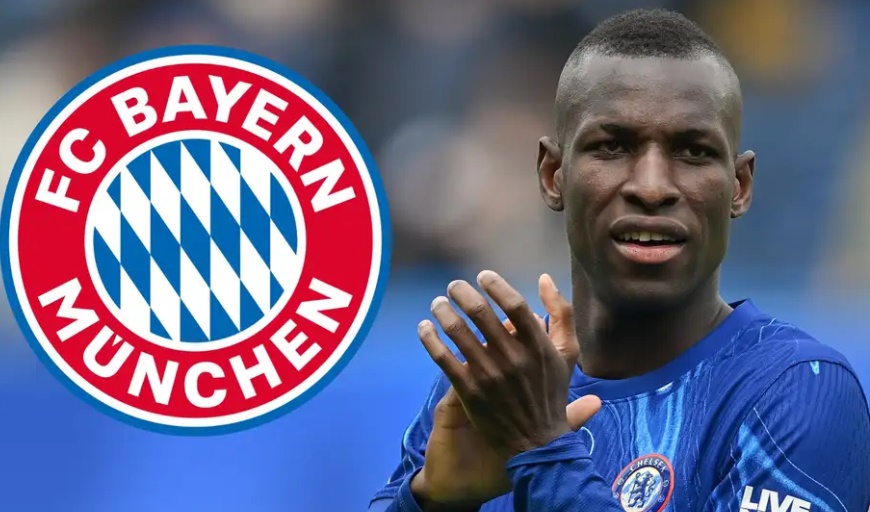 Hamann: Chelsea đã ép giá Bayern trong vụ mượn Jackson