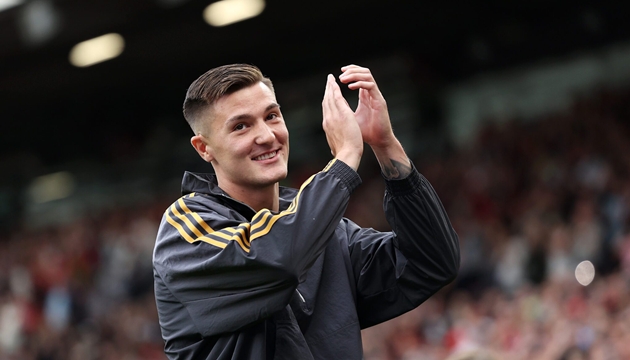 Ảnh bài viết Trước derby Manchester, Ferdinand nói thẳng vấn đề của Benjamin Sesko