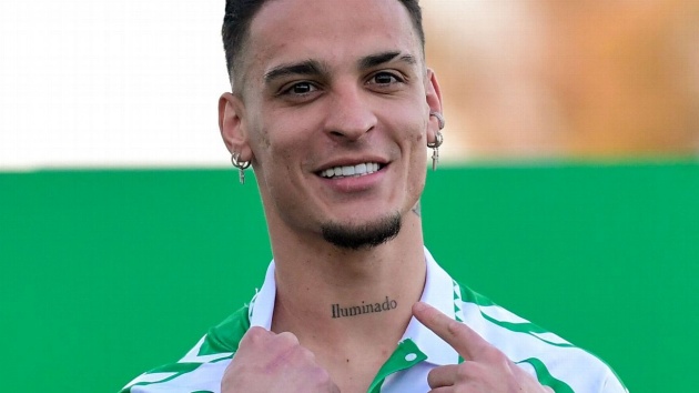 Ảnh bài viết Real Betis ra mắt dòng thời trang lấy cảm hứng từ Antony