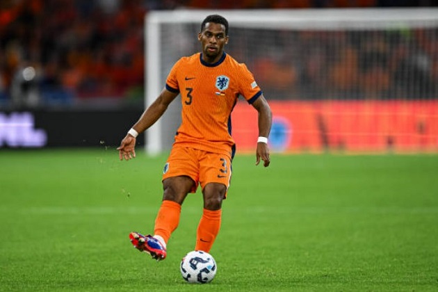 Ảnh bài viết Jurrien Timber: Một năm quyết định tại Arsenal và Hà Lan