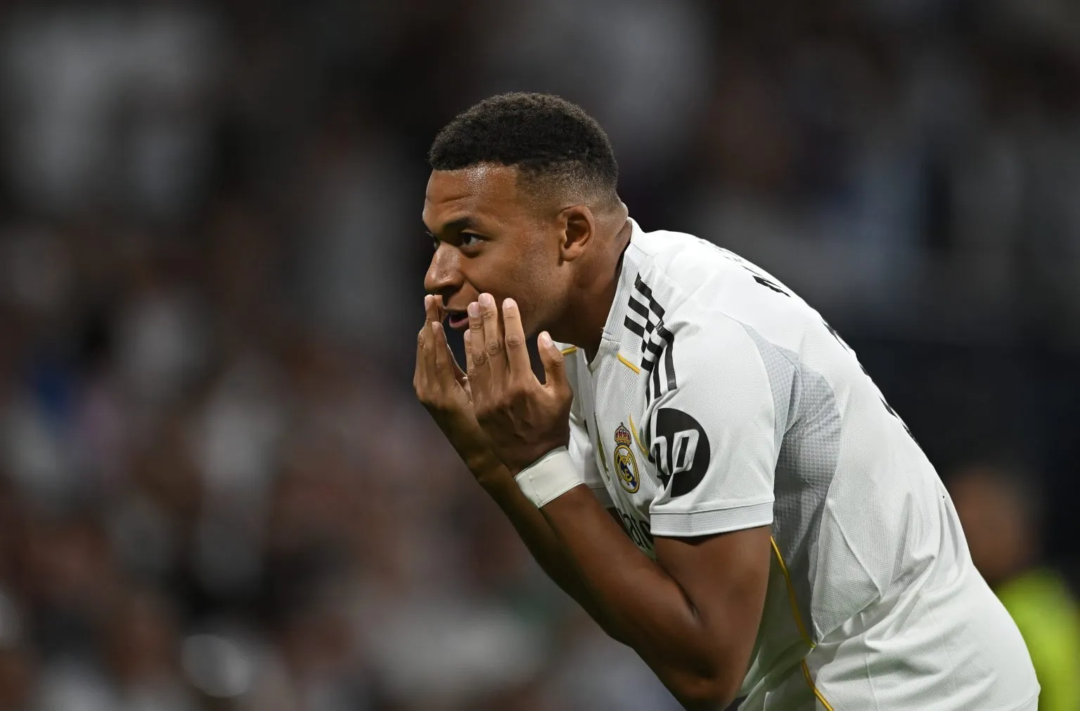 Chuyên gia tiến cử sao trẻ thay Mbappe làm "đầu tàu" cho Real Madrid - bong888