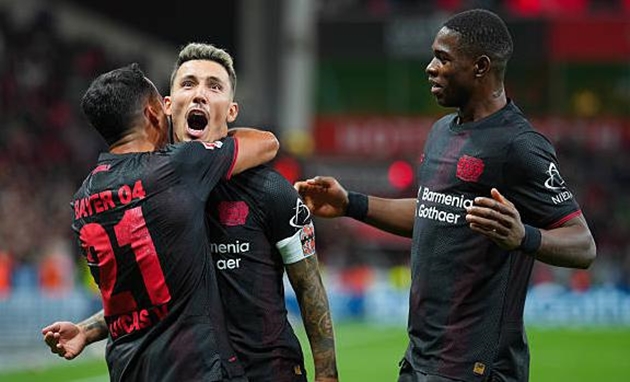 Ảnh bài viết Leverkusen thắng trận đầu tiên ở Bundesliga sau khi chia tay Ten Hag