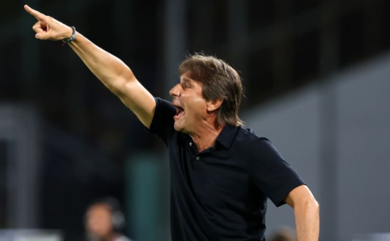 Conte: Trận đấu với Fiorentina và Man City là khoảnh khắc quyết định
