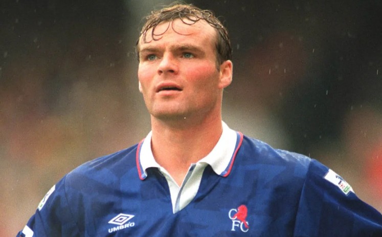 Robert Fleck từng khoác áo Chelsea.