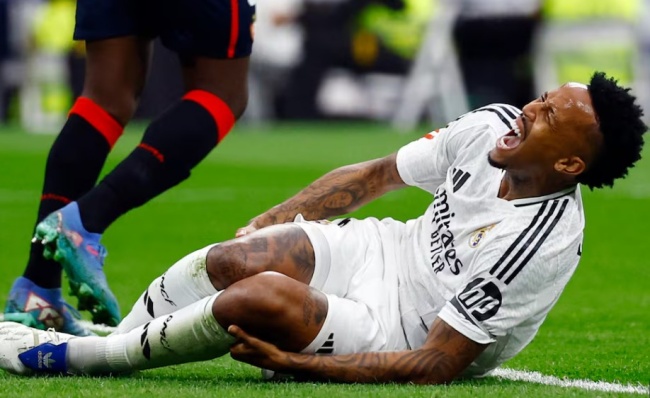 Hàng thủ Real gặp khủng hoảng: Lời nguyền trung vệ; Alonso tìm giải pháp - xbet