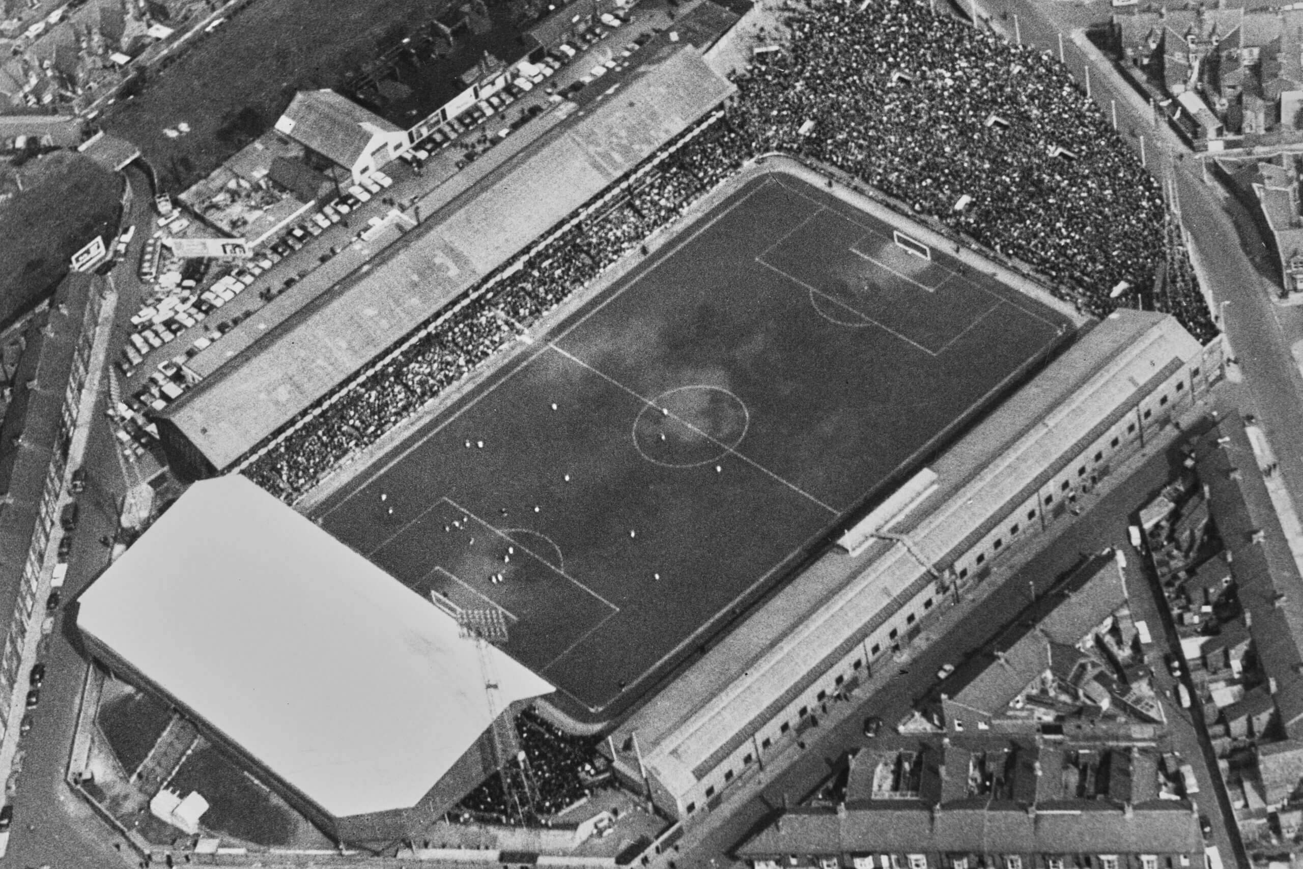 Sân nhà cũ của Sunderland, Roker Park, được chụp vào năm 1966