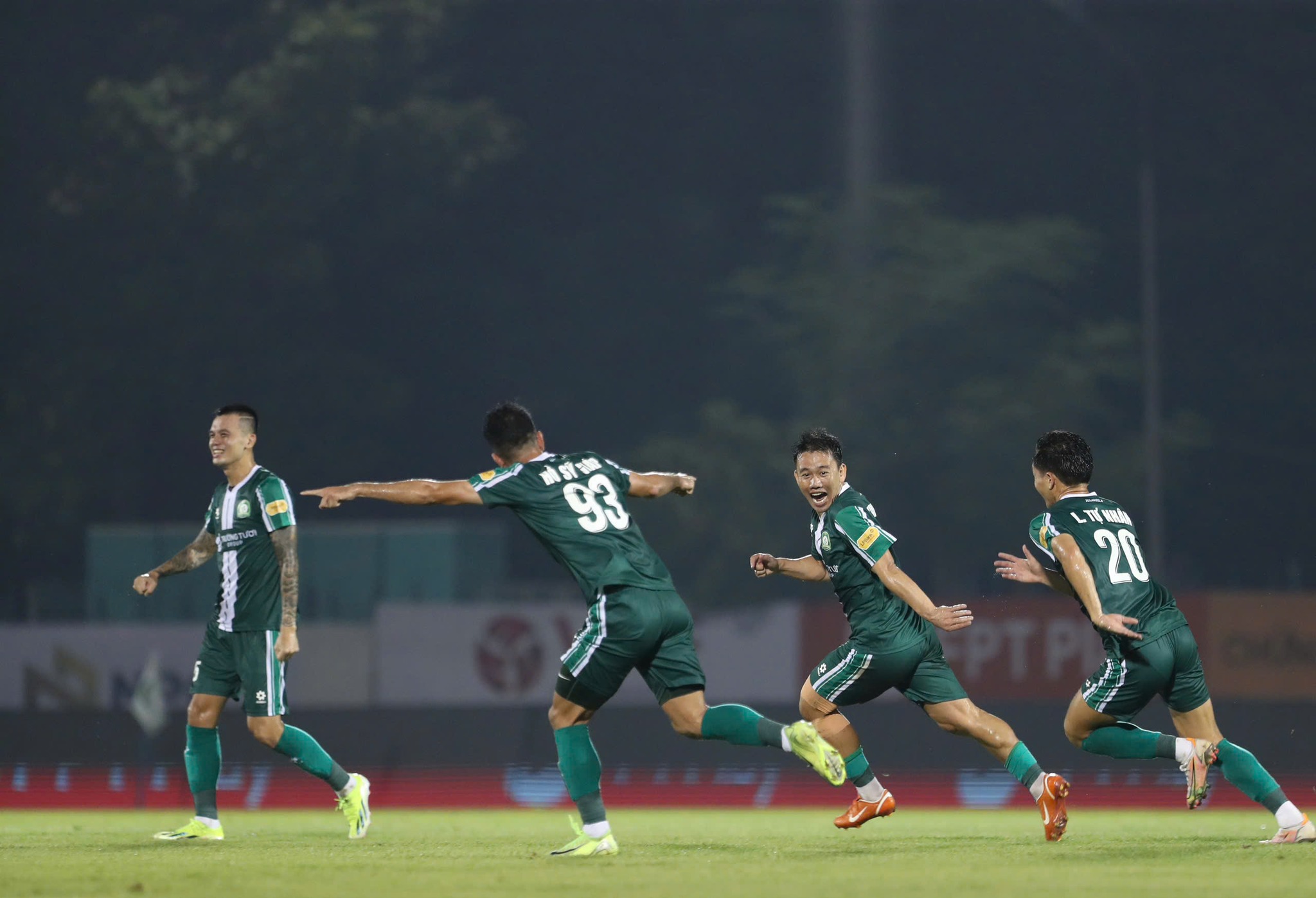 Ảnh bài viết Minh Vương lập công, Đồng Nai loại Becamex TPHCM khỏi Cúp Quốc gia