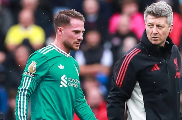 Bài toán cho Arne Slot sau trận thắng nhọc Burnley