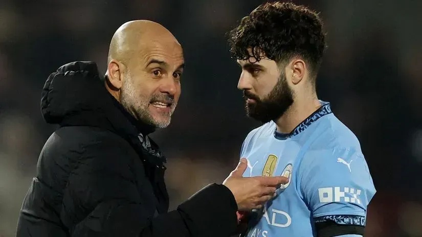 Josko Gvardiol - 7,4: Gvardiol cũng có một màn trình diễn vững vàng khi Man City không phải đối mặt với nhiều thử thách. Anh làm chủ được tình hình hàng thủ.