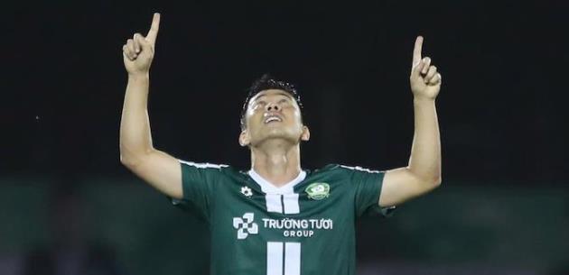 Minh Vương tỏa sáng đúng lúc.