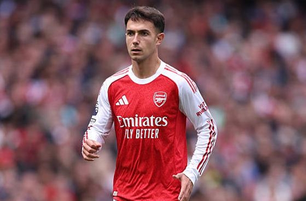 Ảnh bài viết Zubimendi mang đến cho Arsenal nhiều hơn một tiền vệ trung tâm