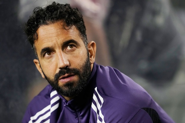 Ảnh bài viết Ruben Amorim phải thay đổi hoặc sẽ bị sa thải