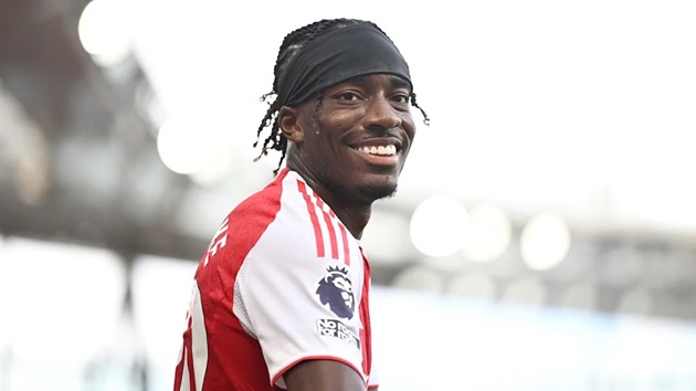 "Chelsea không bao giờ nên để Madueke ra đi"