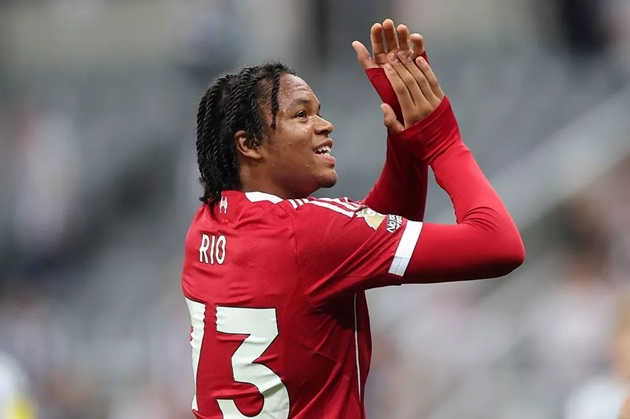 Thần đồng Rio Ngumoha của Liverpool.