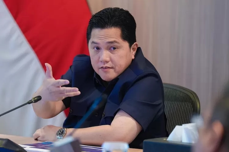 Chủ tịch PSSI úp mở về tương lai HLV Gerald Vanenburg