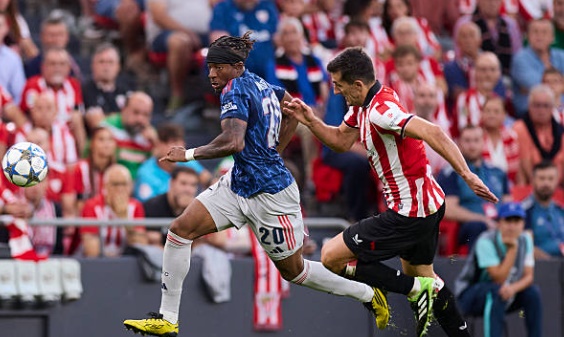 Noni Madueke (6.7/10): Có nhiều cơ hội để đi bóng đột phá vào hàng thủ Athletic Bilbao bên cánh phải, nhưng anh thường bị hậu vệ đối phương theo kèm chặt và không tạo ra được nhiều nguy hiểm thực sự.