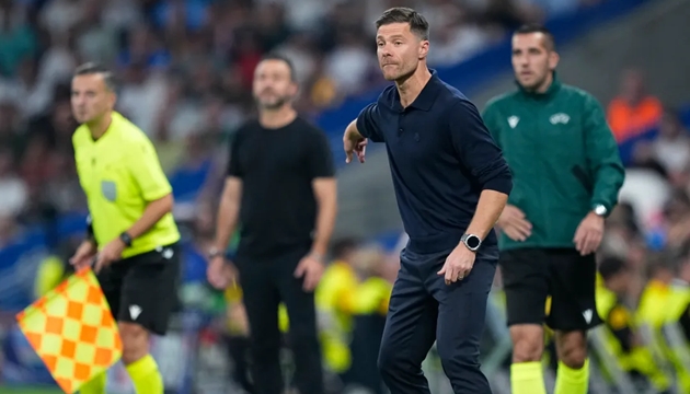 Ảnh bài viết Xabi Alonso lý giải việc để Vinicius ngồi dự bị trong trận thắng Marseille