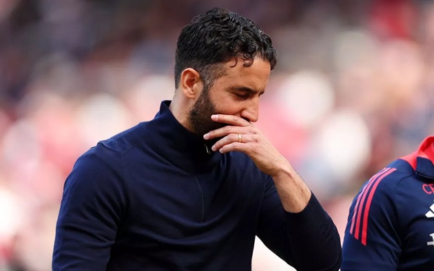 Ảnh bài viết "Cánh tay phải của Sir Alex" tiến cử huyền thoại MU thay Amorim