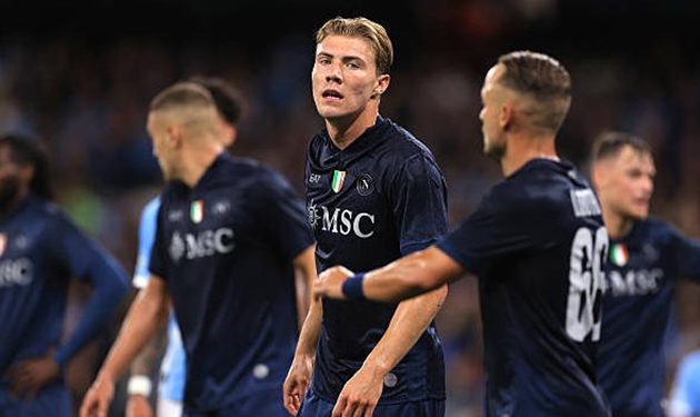 Ảnh bài viết De Bruyne rời sân sớm, Hojlund tiết lộ cảm xúc của đồng đội