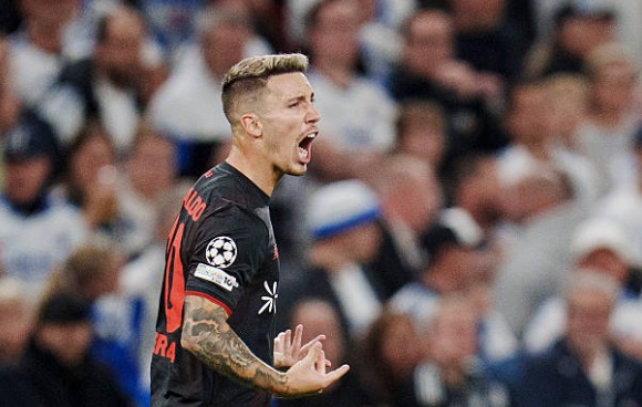 Grimaldo sút phạt đẳng cấp, Leverkusen giành 1 điểm kịch tính tại Champions League
