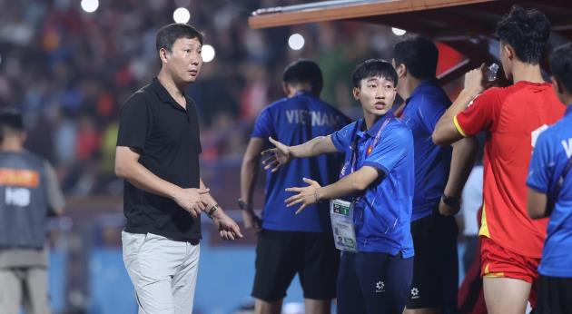 Ảnh bài viết HLV Kim Sang Sik đối mặt thử thách lớn khi đấu Nepal