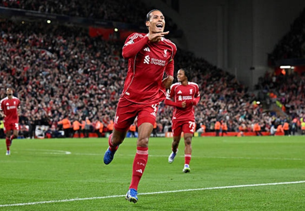 Van Dijk xé lưới Atletico Madrid.