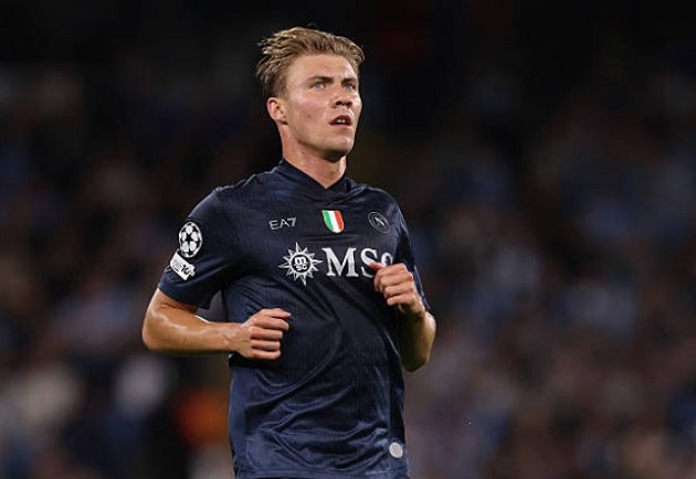 Ảnh bài viết Rasmus Hojlund bị báo chí Italia gọi là 'bóng ma'