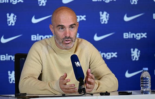Enzo Maresca bảo vệ chính sách của Chelsea.