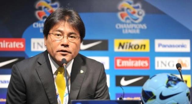 Ảnh bài viết Hà Nội FC tìm HLV ngoại dưới 50 tuổi thay Teguramori