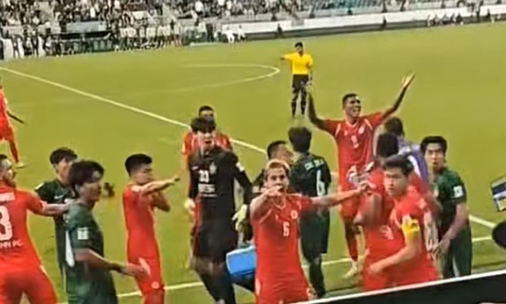 Ảnh bài viết Truyền thông Trung Quốc phản ứng với màn ẩu đả trận Bắc Kinh Quốc An - Công an HN