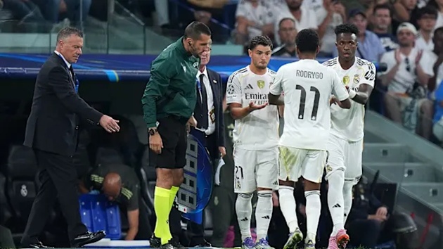 Rodrygo được trao thêm cơ hội khi Vinicius không còn là cái tên ưu tiên