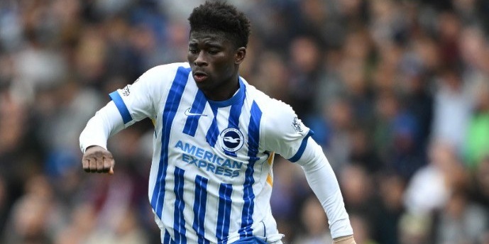 Carlos Baleba lọt tầm ngắm MU, Liverpool.