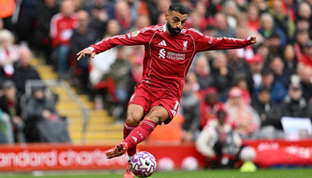 Mohamed Salah – 7.5/10: Thực hiện một pha kiến tạo xuất sắc cho Gravenberch mở tỉ số. Dù không có nhiều cơ hội dứt điểm hay tạo ra thêm đột biến, Salah vẫn biết cách để lại dấu ấn ở thời điểm quyết định.