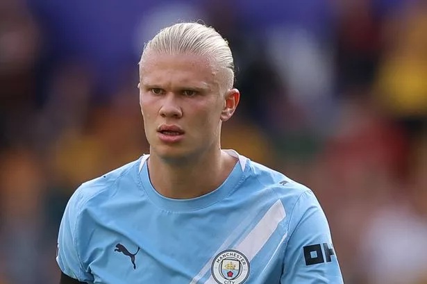 Ảnh bài viết Troy Deeney: "Haaland có thể chỉ chạm bóng 5 lần trước Arsenal"