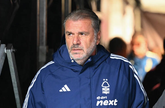 Postecoglou đang chịu áp lực lớn.