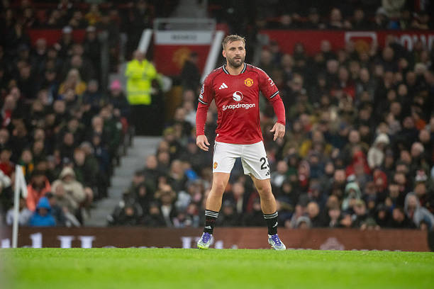 Luke Shaw: 7 điểm. Cho thấy sự vững chắc và cơ động trong hàng phòng ngự 3 người.