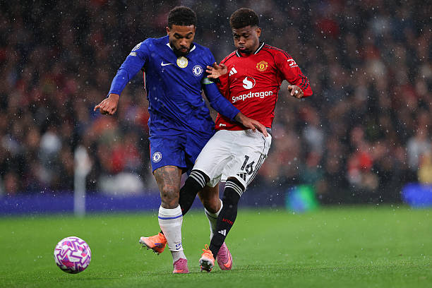 Amad Diallo: 7 điểm. Thi đấu xông xáo và là mối đe dọa thường trực cho hàng phòng ngự Chelsea, dù vẫn còn thiếu sự chính xác ở những bước xử lý cuối.
