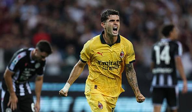 Christian Pulisic tỏa sáng với cú đúp bàn thắng.