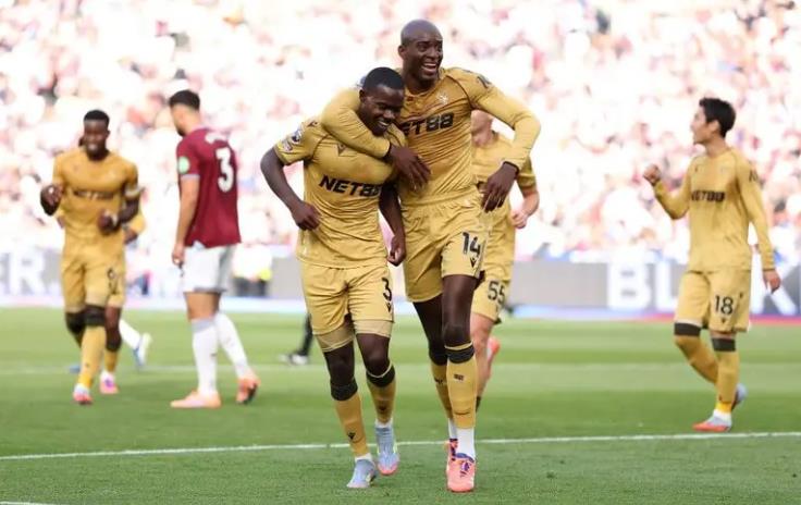 Palace là một tập thể đáng gờm.