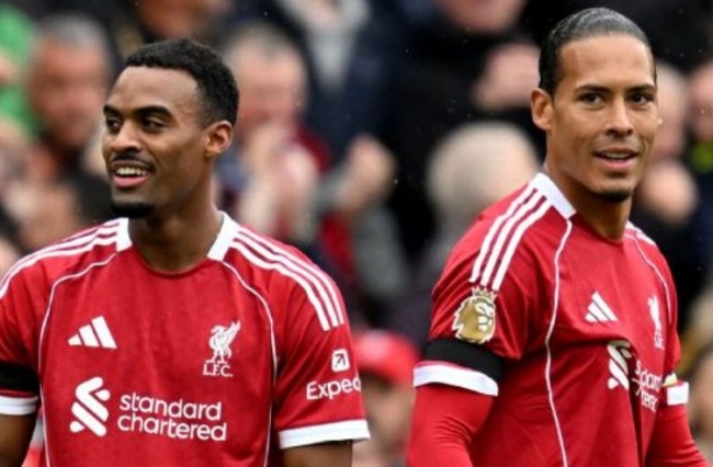 Ảnh bài viết Van Dijk khen tấm tắc đồng đội Gravenberch