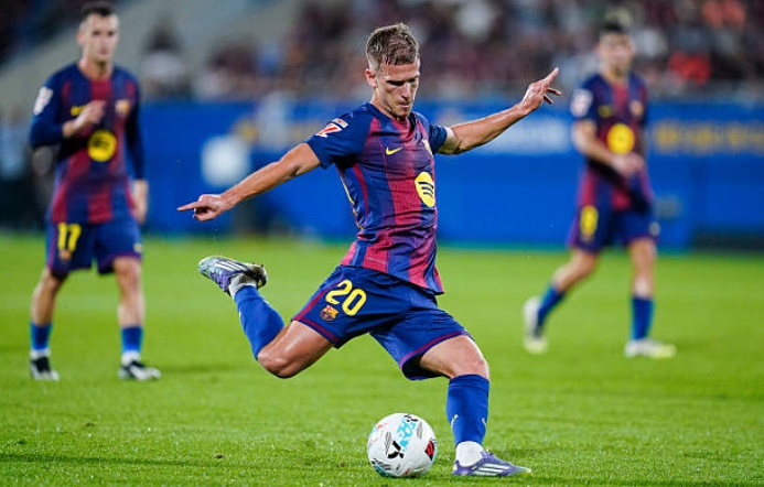 Dani Olmo không có được phong độ cao ở giai đoạn đầu mùa.