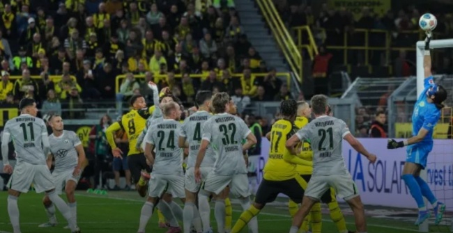 Dortmund có chiến thắng tối thiểu.